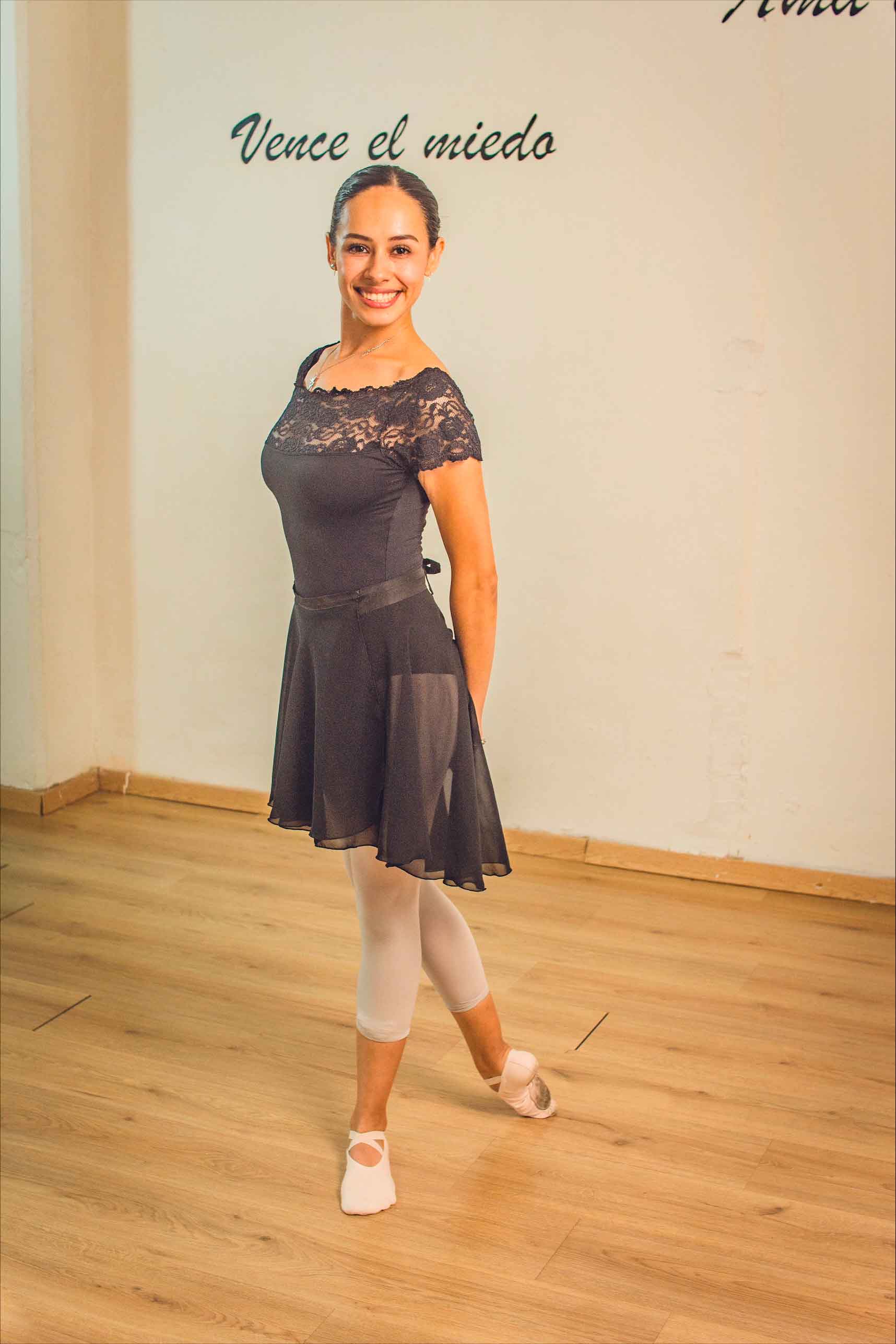 Miss Fernanda Valdivia — Fundadora AFDanza Ballet